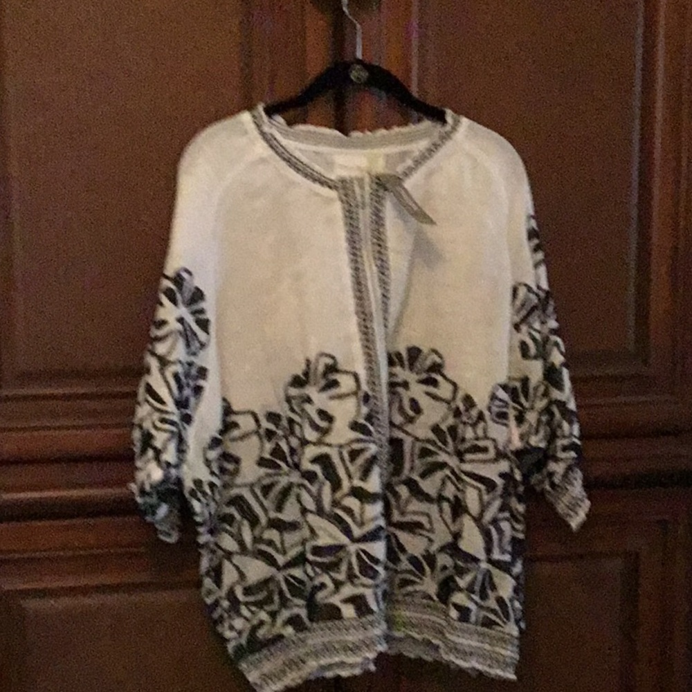 Chico’s Top NWT